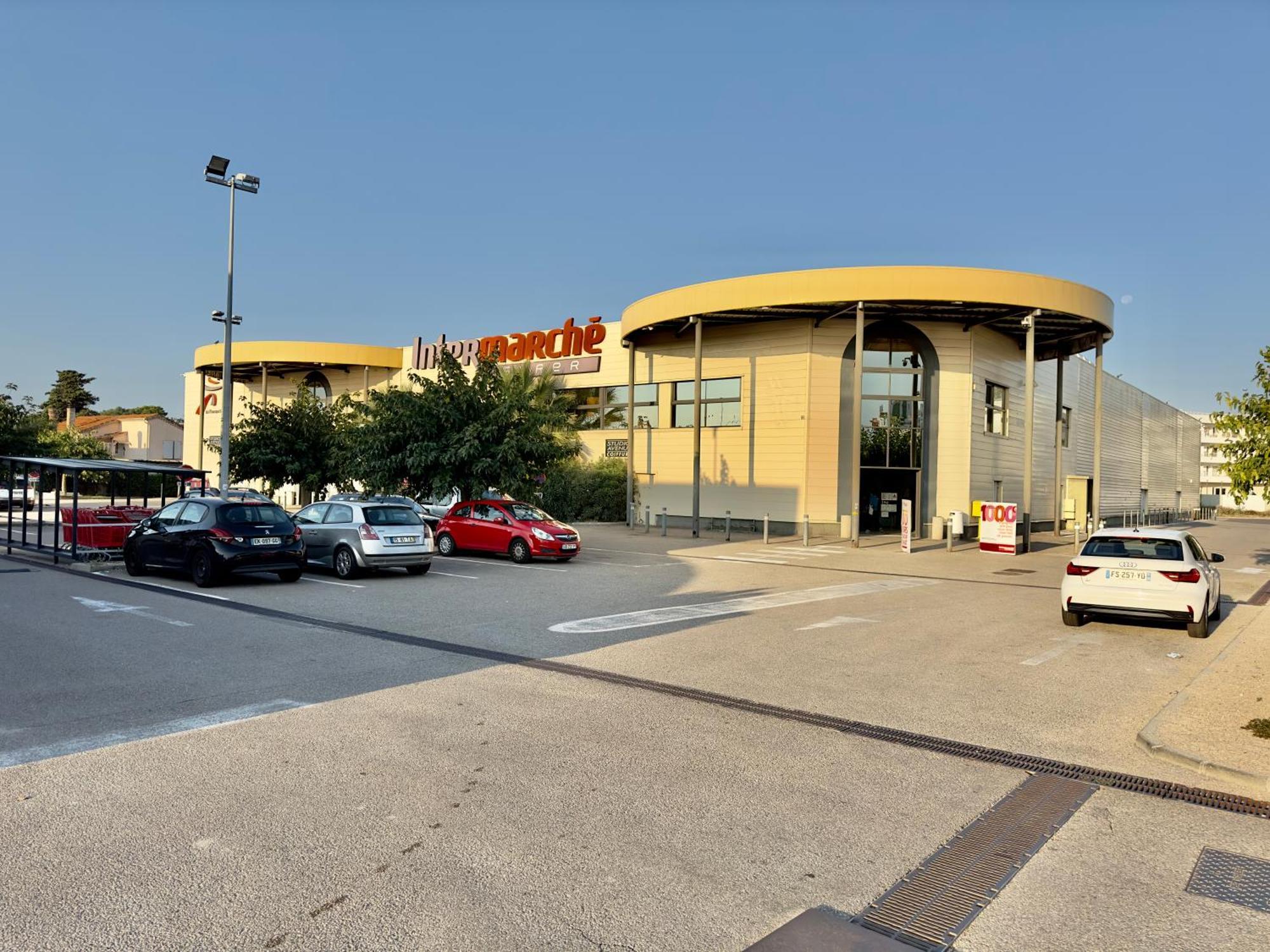 Regent Cote D'Azur Air-Conditioned, Pool, Garden & Parking Villeneuve-Loubet Bagian luar foto