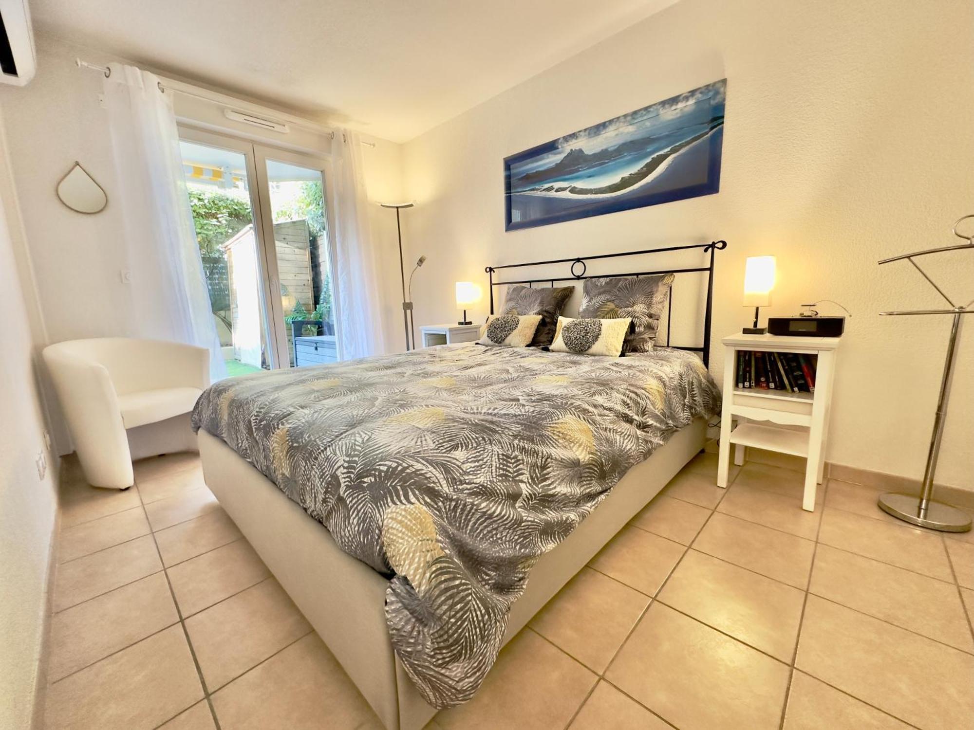 Regent Cote D'Azur Air-Conditioned, Pool, Garden & Parking Villeneuve-Loubet Bagian luar foto